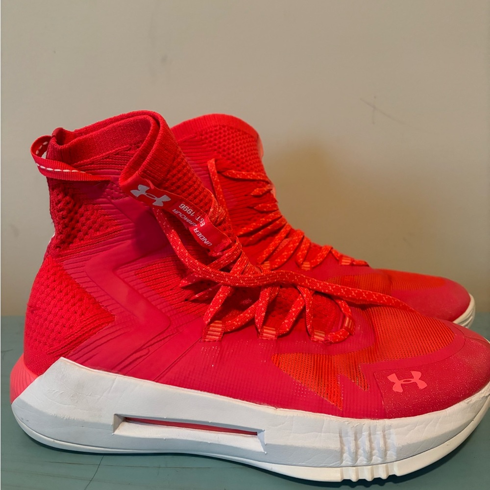 CUTE + SUPPORTIVE Under Armour Volleyball Shoes